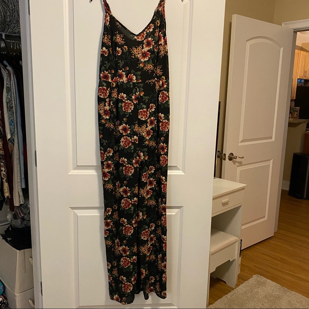 Floral strappy pant suit